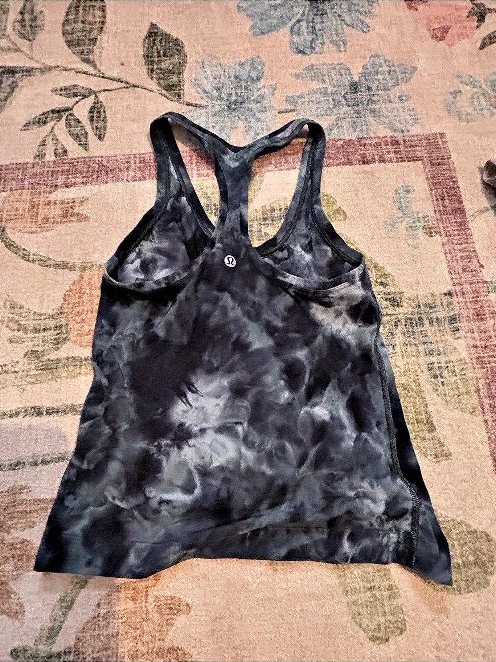 lululemon Cool Razorback tank top - Picture 3 of 4